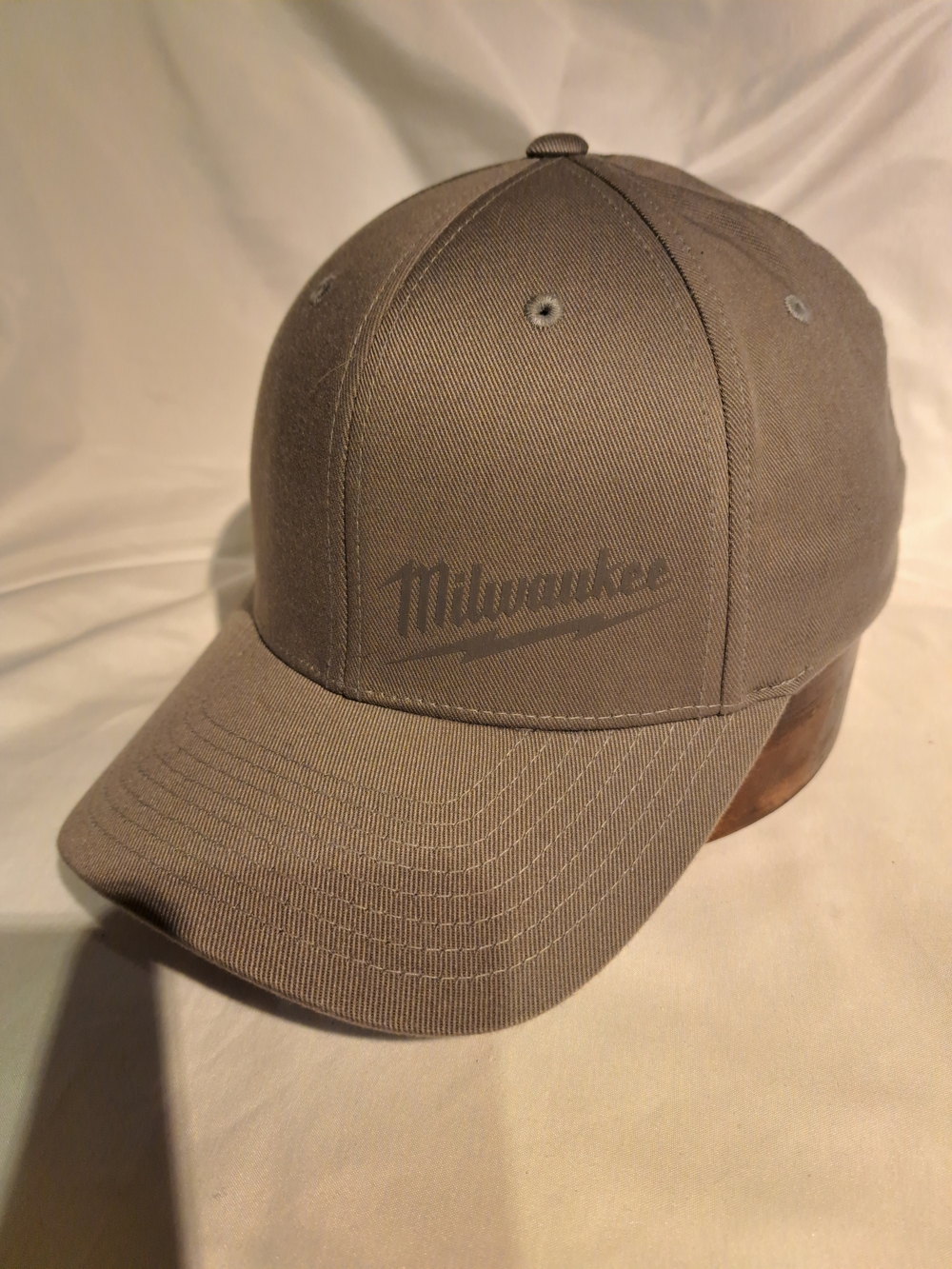Milwaukee Men's Gray Logo Baseball Cap
